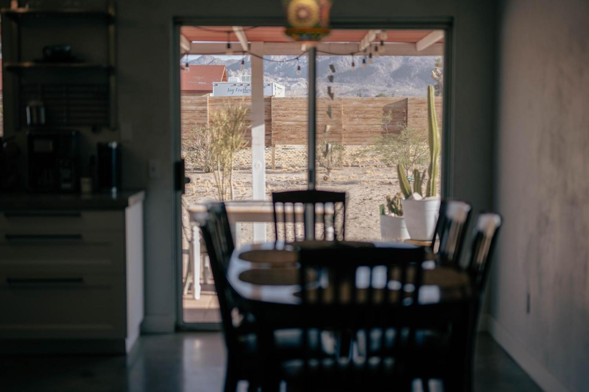 Casa Del Desierto - Panoramic Views - Pet Friendly - Fire Pit Villa Joshua Tree Luaran gambar
